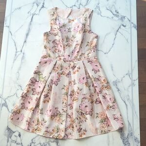 Pink flora dress | size 8